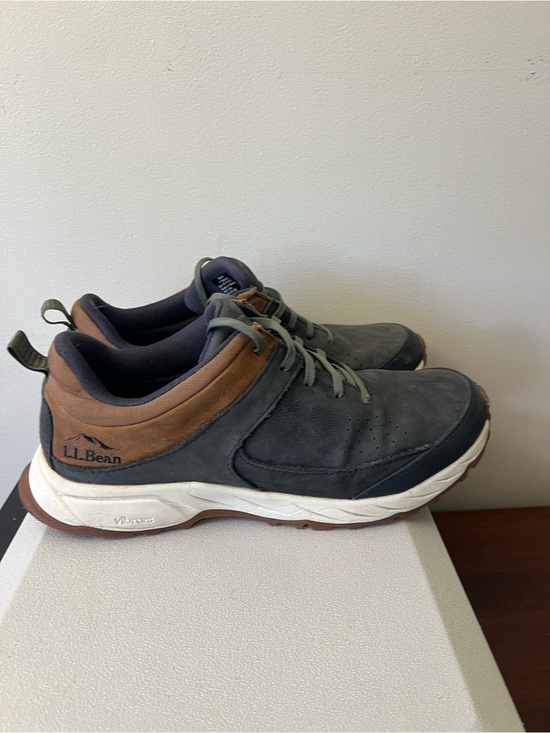 L.L. Bean Other - L.L. Bean Men's Navy and Brown Leather Lace-Up Sneakers